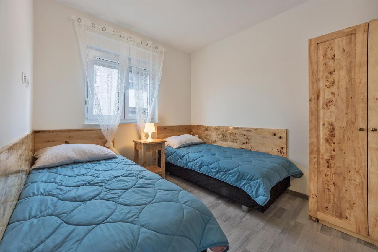 2 Bedroom Apartment Peroj Fažana Kültér fotó